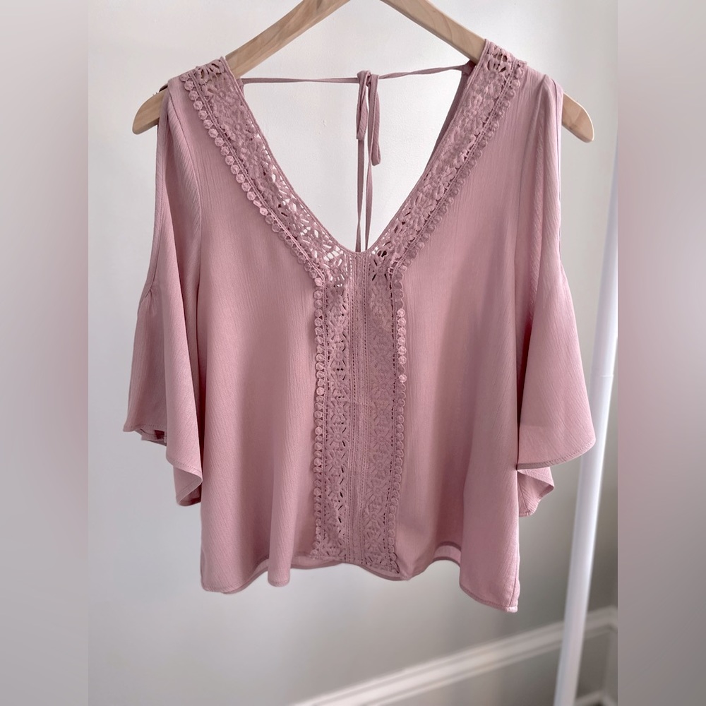 Charlotte Russe Flowy V neck top